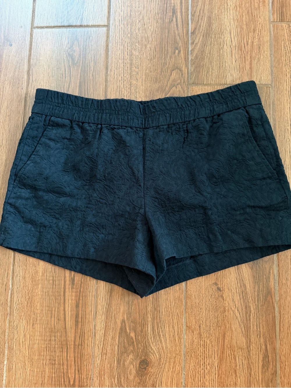 J. Crew Women’s Black Chino Twill Shorts Pull On Pockets Size 8